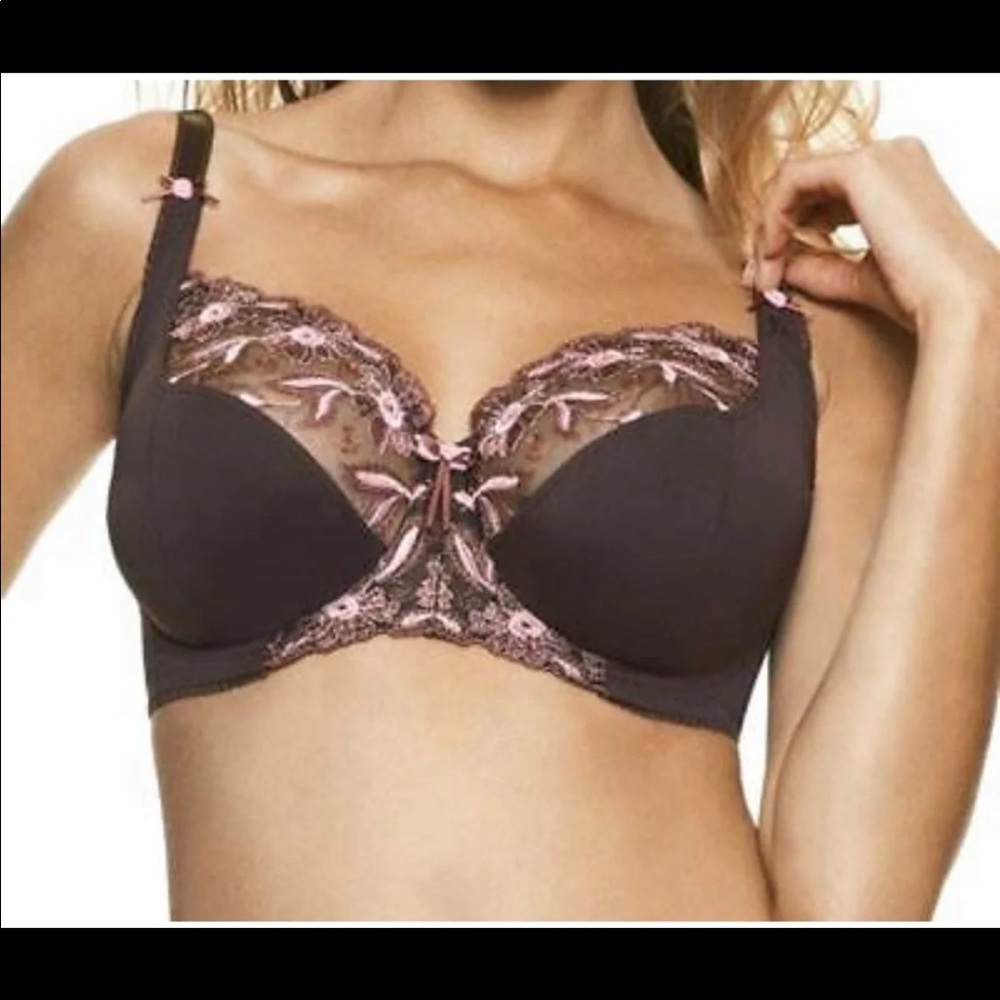 32k used bra Fantasia
